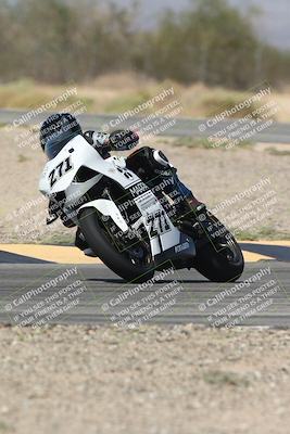 media/Oct-02-2025-Racers Edge (Thu) [[2c91cb6ab3]]/2-A Group/Session 3-Turn 7 (1130am)/